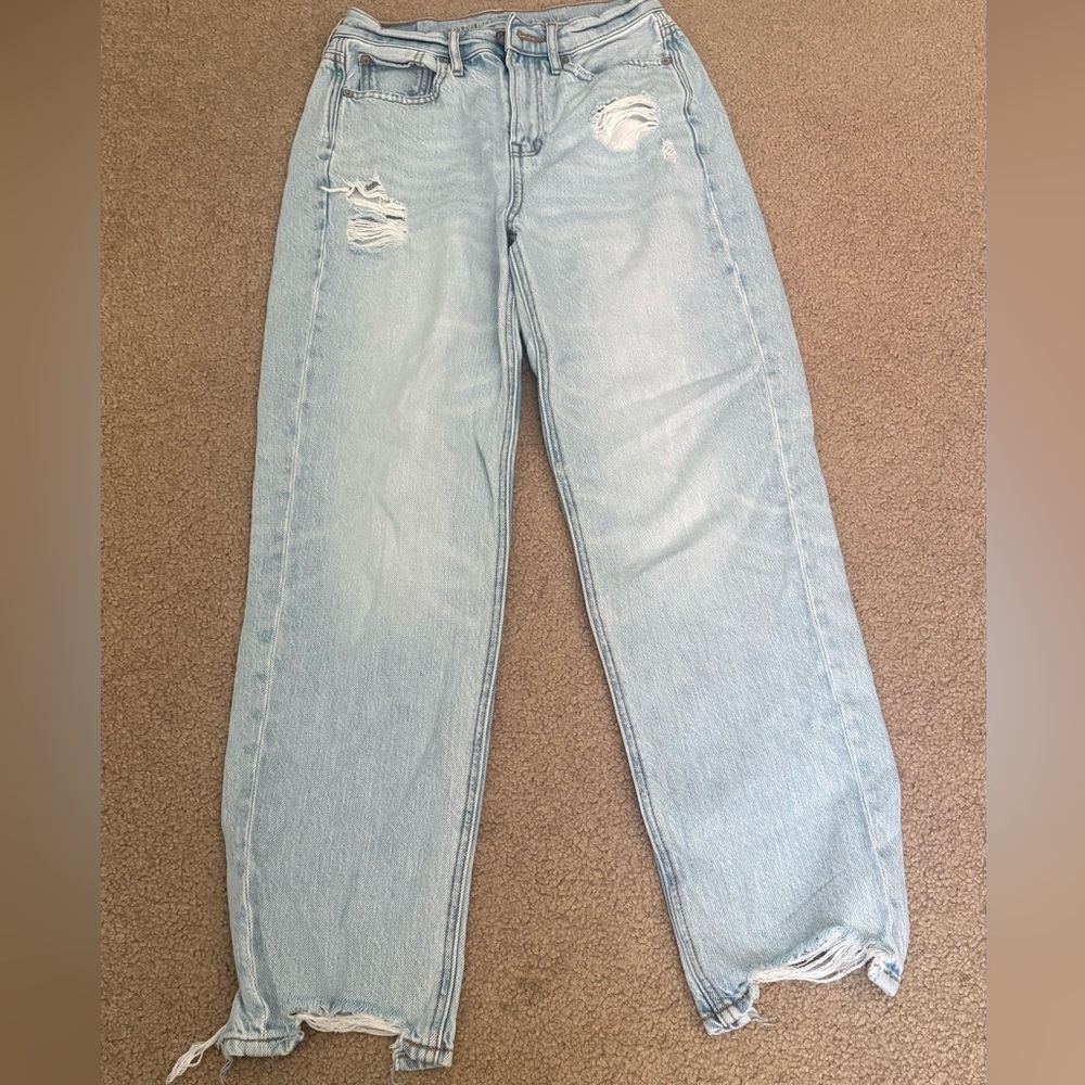 American Eagle Outfitters Light Blue Boyfriend Jeans